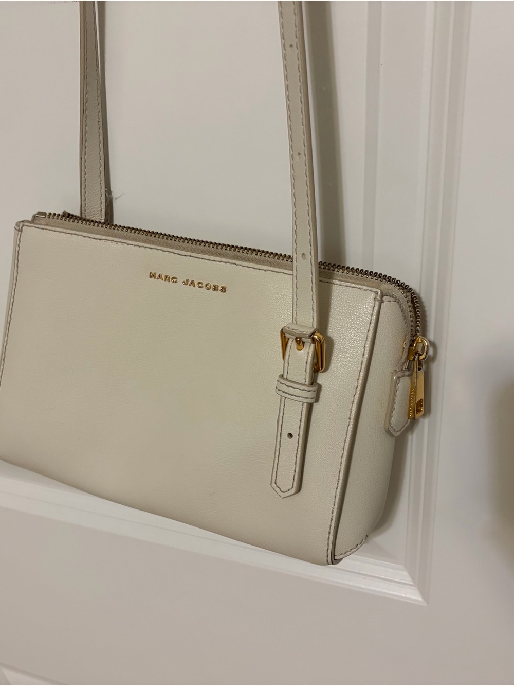 Marc Jacobs Ivory Leather Crossbody with Gold Hardware